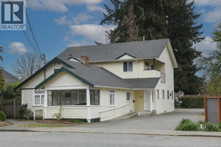 560 4th St, Courtenay, British Columbia V9N1H2