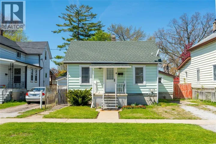 173 COTTERBURY STREET, Sarnia, Ontario N7T6M2