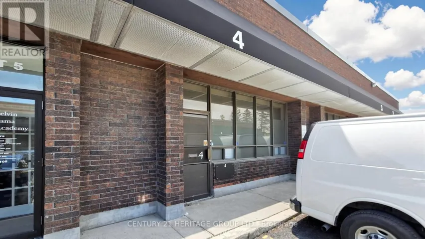 4 - 90 ESNA PARK DRIVE, Markham (Milliken Mills West), Ontario L3R2R7