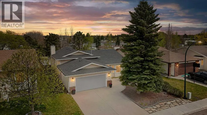 25 Gilbert Crescent, Red Deer, Alberta T4P3L3