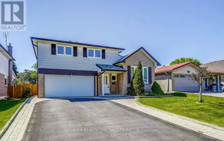 377 KAREN PARK CRESCENT, Mississauga (Mississauga Valleys), Ontario L5A3C8