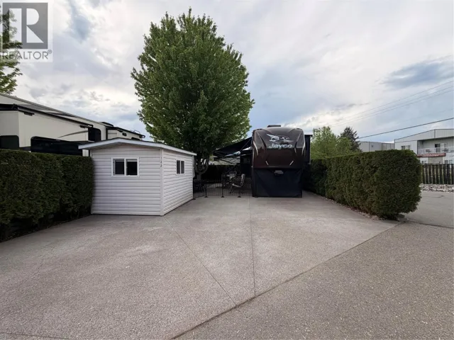 8000 Highland Road Unit# 122, Vernon, British Columbia V1T8Z5