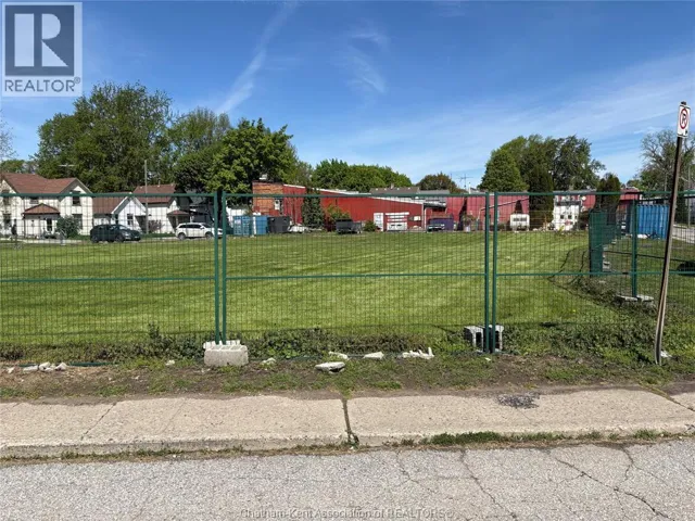 44 - 58 FOSTER STREET, Chatham, Ontario N7M4N5