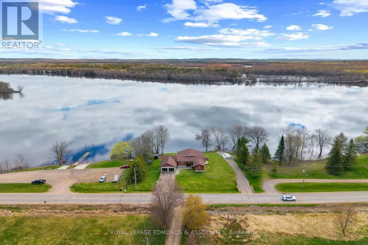 160 LACROIX BAY ROAD, Whitewater Region, Ontario K0J2L0