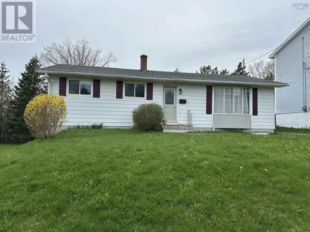 32 Greening Drive, Antigonish, Nova Scotia B2G1R2
