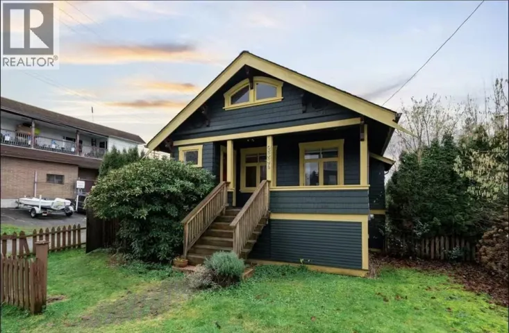 2300 RINDALL AVENUE, Port Coquitlam, British Columbia V3C1V2