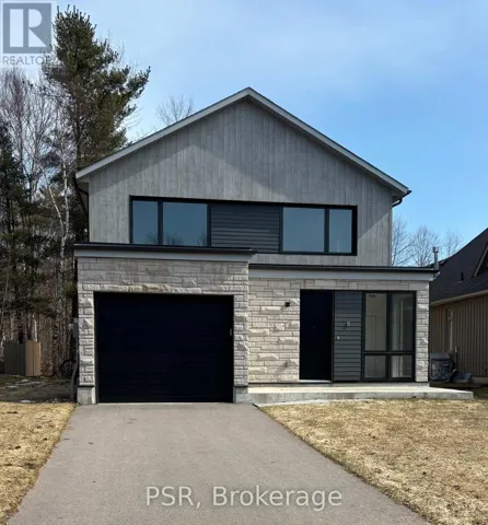 8 BAYPOINT COURT, Gravenhurst (Muskoka (S)), Ontario P1P0A2
