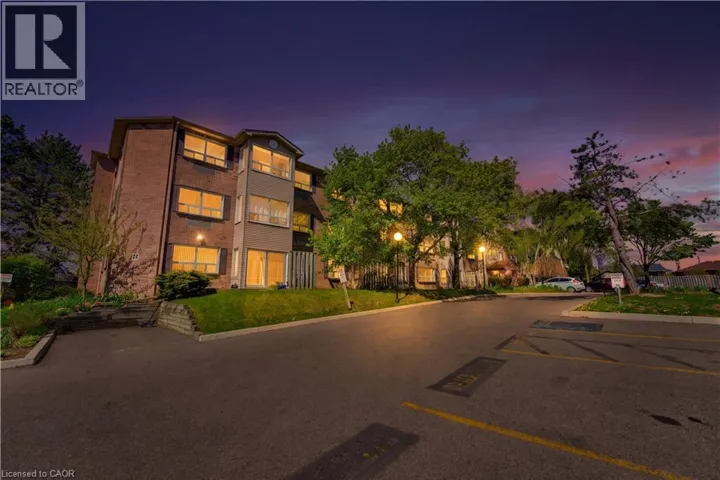30 HUGO Crescent Unit# 110, Kitchener, Ontario N2M3Z2