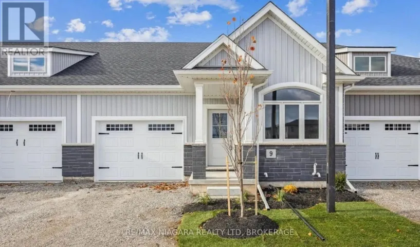 9 WILEY TRAIL, Welland (Hwy 406/Welland), Ontario L3C0K5