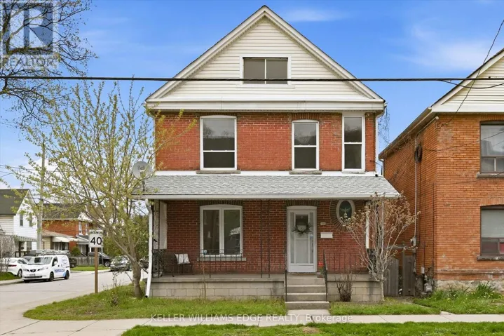 355 CUMBERLAND AVENUE, Hamilton (Blakeley), Ontario L8M2A5