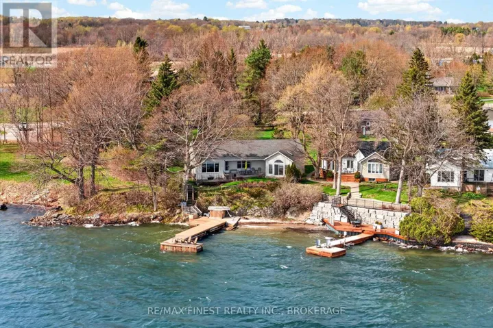 119 THOUSAND ISLAND PARKWAY, Leeds and the Thousand Islands, Ontario K6H2V4