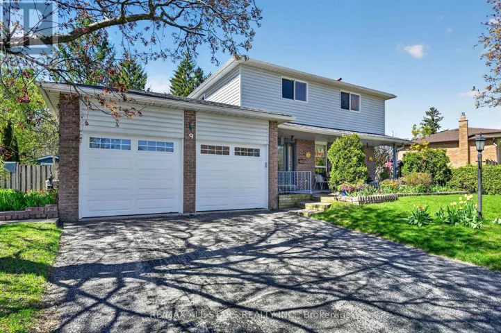 9 ORCHARD PARK ROAD, Kawartha Lakes (Lindsay), Ontario K9V4V3