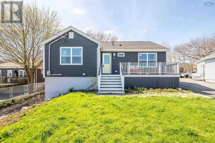 9 Punch Bowl Drive, Halifax, Nova Scotia B3P2C4