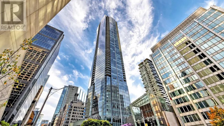 5901 - 180 UNIVERSITY AVENUE, Toronto (Bay Street Corridor), Ontario M5H0A2