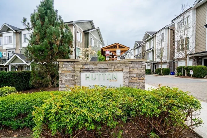 34 21150 76A AVENUE, Langley, British Columbia V2Y0V9