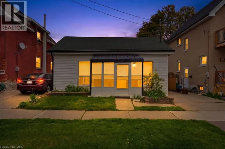 291 PARK Avenue, Brantford, Ontario N3S5L2