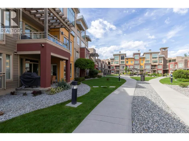 7343 Okanagan Landing Road Unit# 1117, Vernon, British Columbia V1H2J6