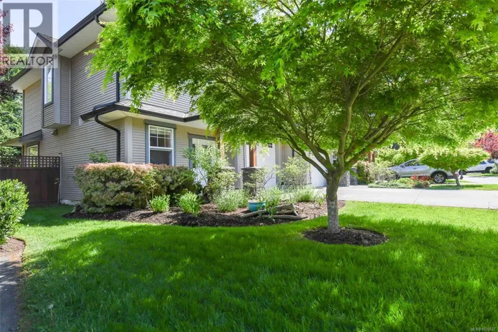 42 2112 Cumberland Rd, Courtenay, British Columbia V9N2E9