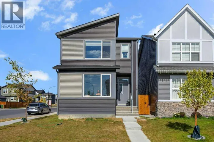 120 BELMONT Villas SW, Calgary, Alberta T2X4W5