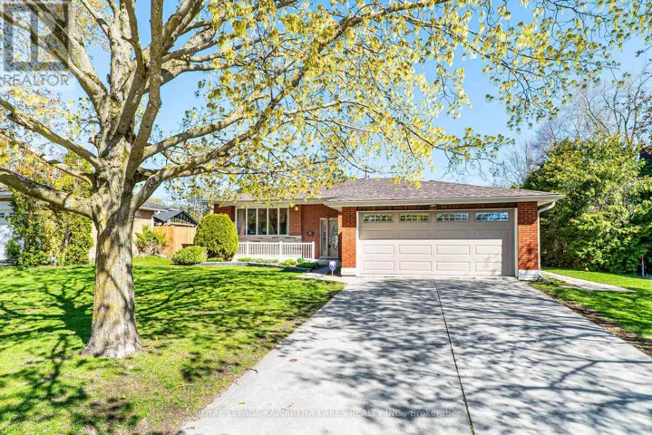 52 SANDERLING CRESCENT, Kawartha Lakes (Lindsay), Ontario K9V4N2