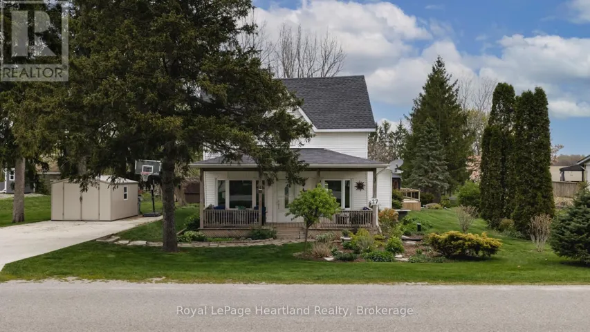 27 HARPURHEY ROAD, Huron East (Harpurhey Village), Ontario N0K1W0
