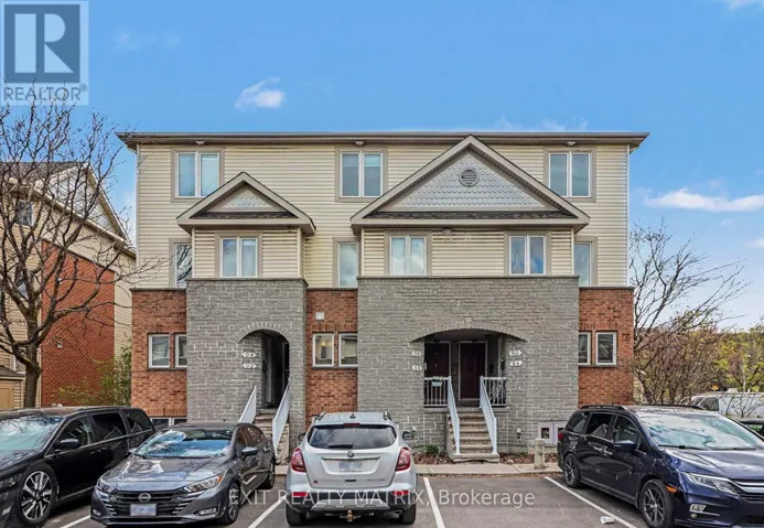 22 - 88 STRATHAVEN PRIVATE, Ottawa, Ontario K1J1K7