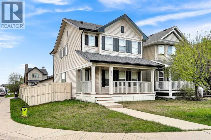 247 Evermeadow Avenue SW, Calgary, Alberta T2Y4X2