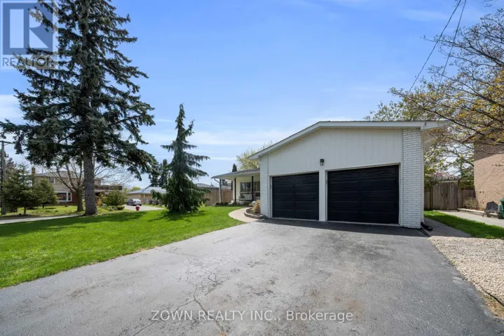 2330 EDENHURST DRIVE, Mississauga (Cooksville), Ontario L5A2K9