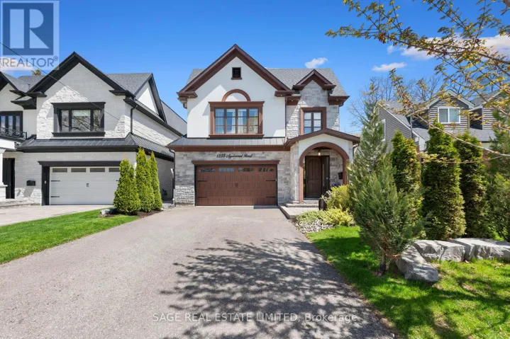 1355 APPLEWOOD ROAD, Mississauga (Lakeview), Ontario L5E2M1