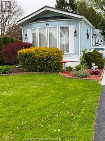 44 DUNKIRK DRIVE, Chatham, Ontario N7L5A5