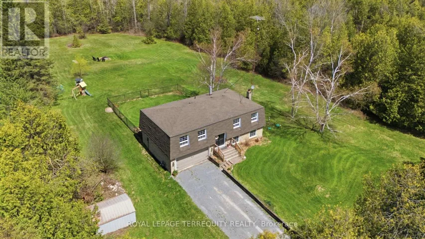 119 FARMSTEAD ROAD, Kawartha Lakes (Mariposa), Ontario K0M2J0