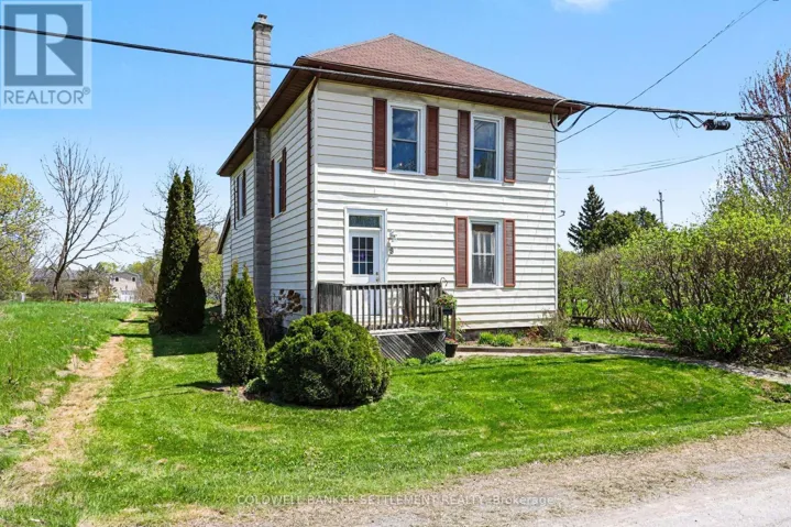 9 JUBILEE STREET, Montague, Ontario K7A2W9