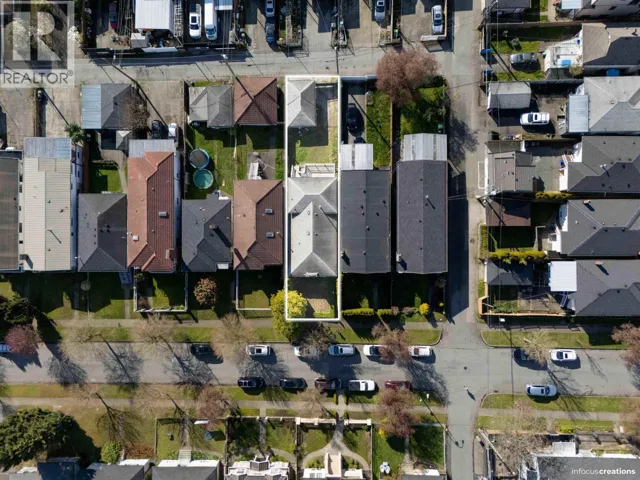 7373 CULLODEN STREET, Vancouver, British Columbia V5X4K3
