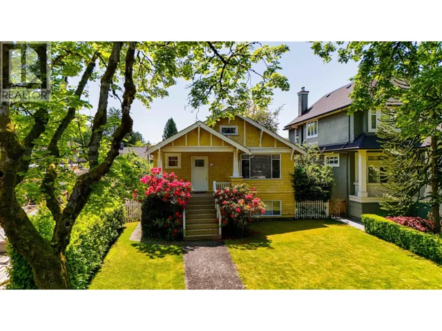 3136 W 11TH AVENUE, Vancouver, British Columbia V6K2M7