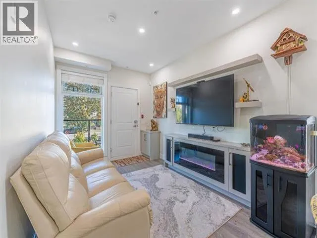 5069 EARLES STREET, Vancouver, British Columbia V5R3R8
