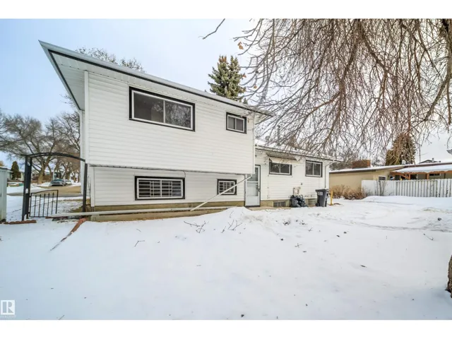 6411 149 Street ST NW NW, Edmonton, Alberta T5A1W1