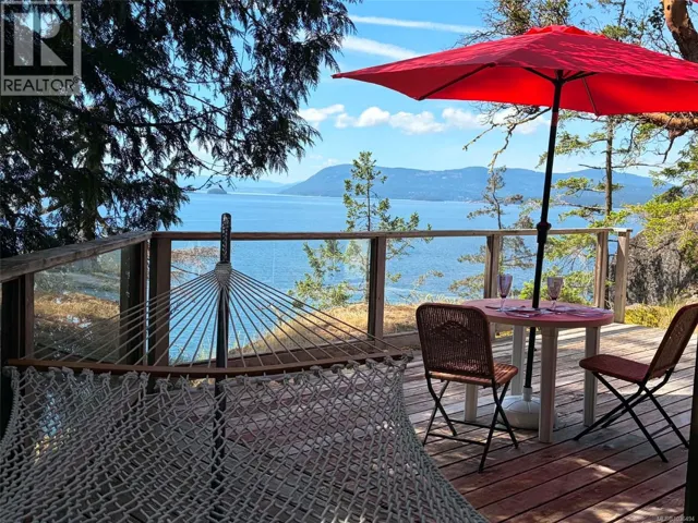 3803 Cutlass Crt, Pender Island, British Columbia V0N2M2