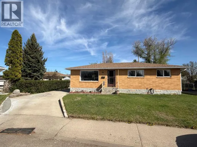 1481 9 Avenue NE, Medicine Hat, Alberta T1A6E9