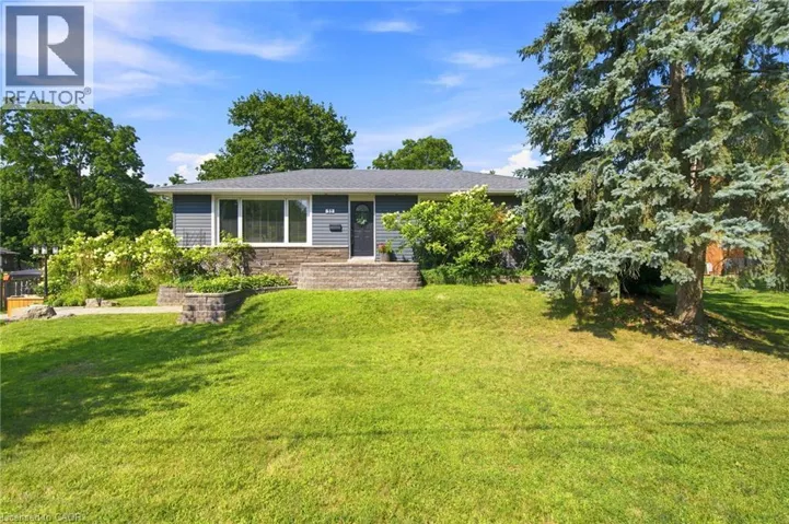 31 ALGONQUIN Avenue, Flamborough, Ontario L9H7K9