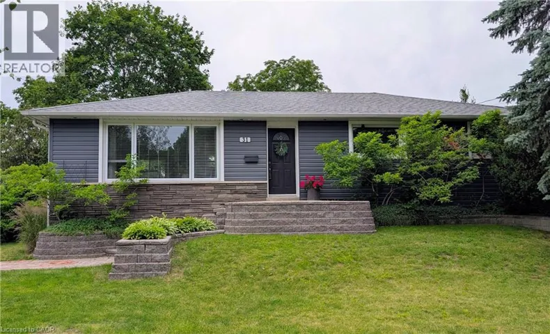 31 ALGONQUIN Avenue, Flamborough, Ontario L9H7K9