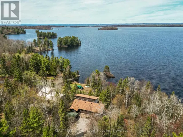 410 PINECREEK CRESCENT, Callander, Ontario P0H1H0