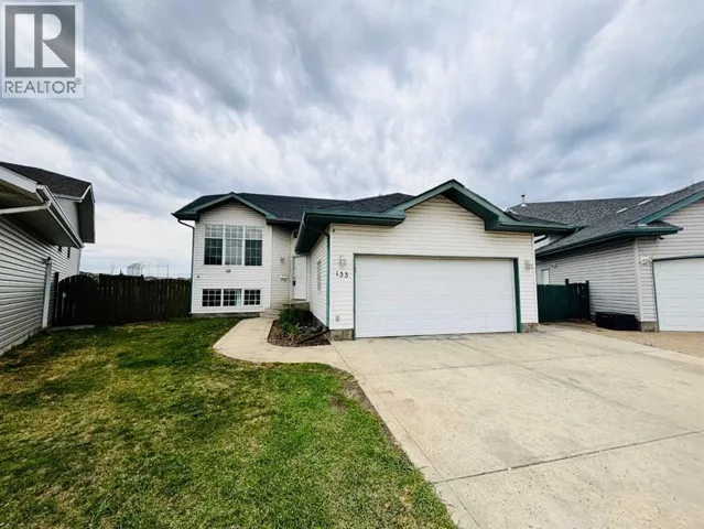 133 Wellington Close, Blackfalds, Alberta T0M0J0