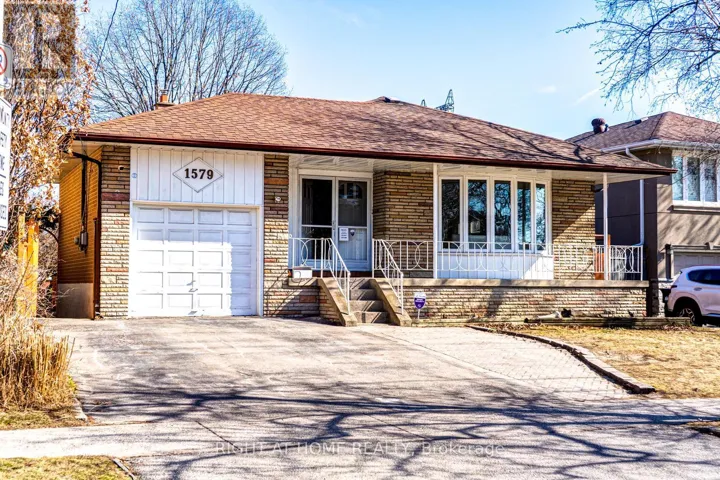BASEMENT APARTMENT - 1579 OGDEN AVENUE W, Mississauga (Lakeview), Ontario L5E2H9