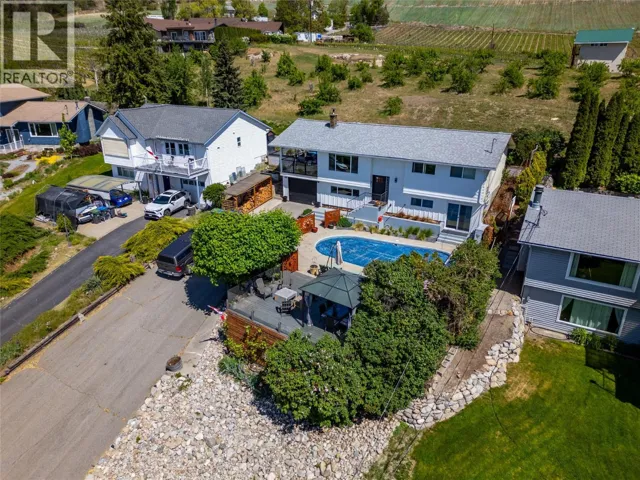3830 Albrecht Road, Naramata, British Columbia V0H1N1