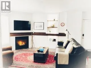 48 PINE STREET, Collingwood, Ontario L9Y2N7