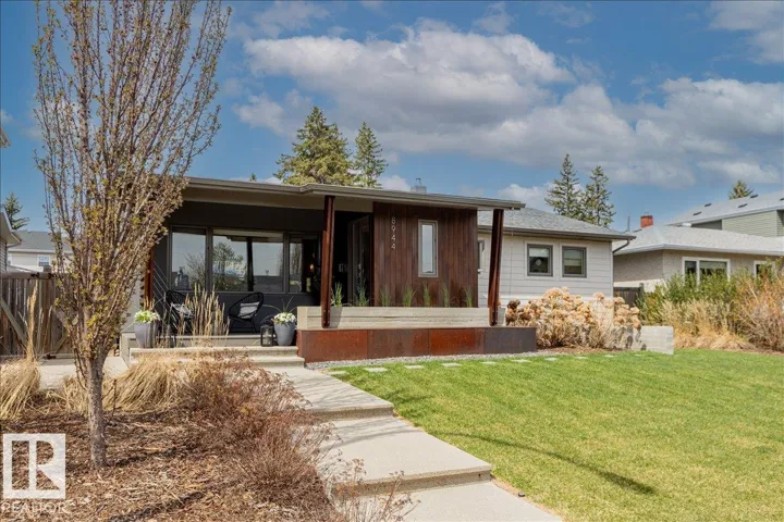 8944 146A ST NW, Edmonton, Alberta T5R0X1
