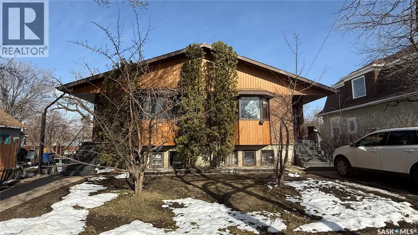 1632 101st STREET, North Battleford, Saskatchewan S9A1G9
