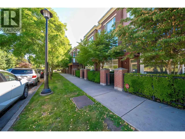 310 6611 ECKERSLEY ROAD, Richmond, British Columbia V6Y2L7