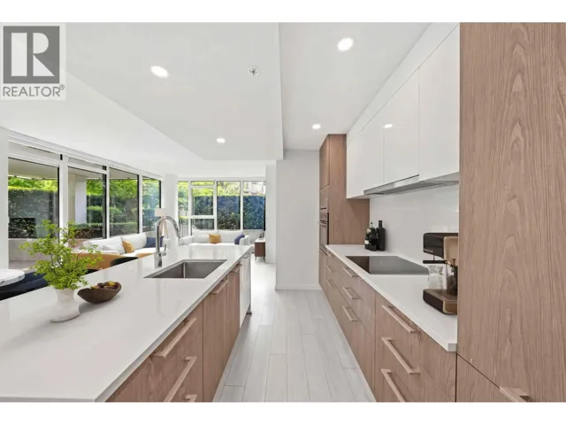 310 285 E 10TH AVENUE, Vancouver, British Columbia V5T0H6