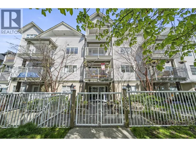 204 1883 E 10TH AVENUE, Vancouver, British Columbia V5N1X8